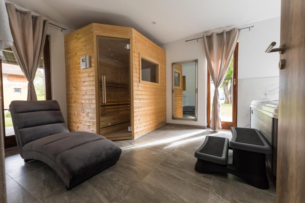 Senjska Villa Josipdol Bagian luar foto