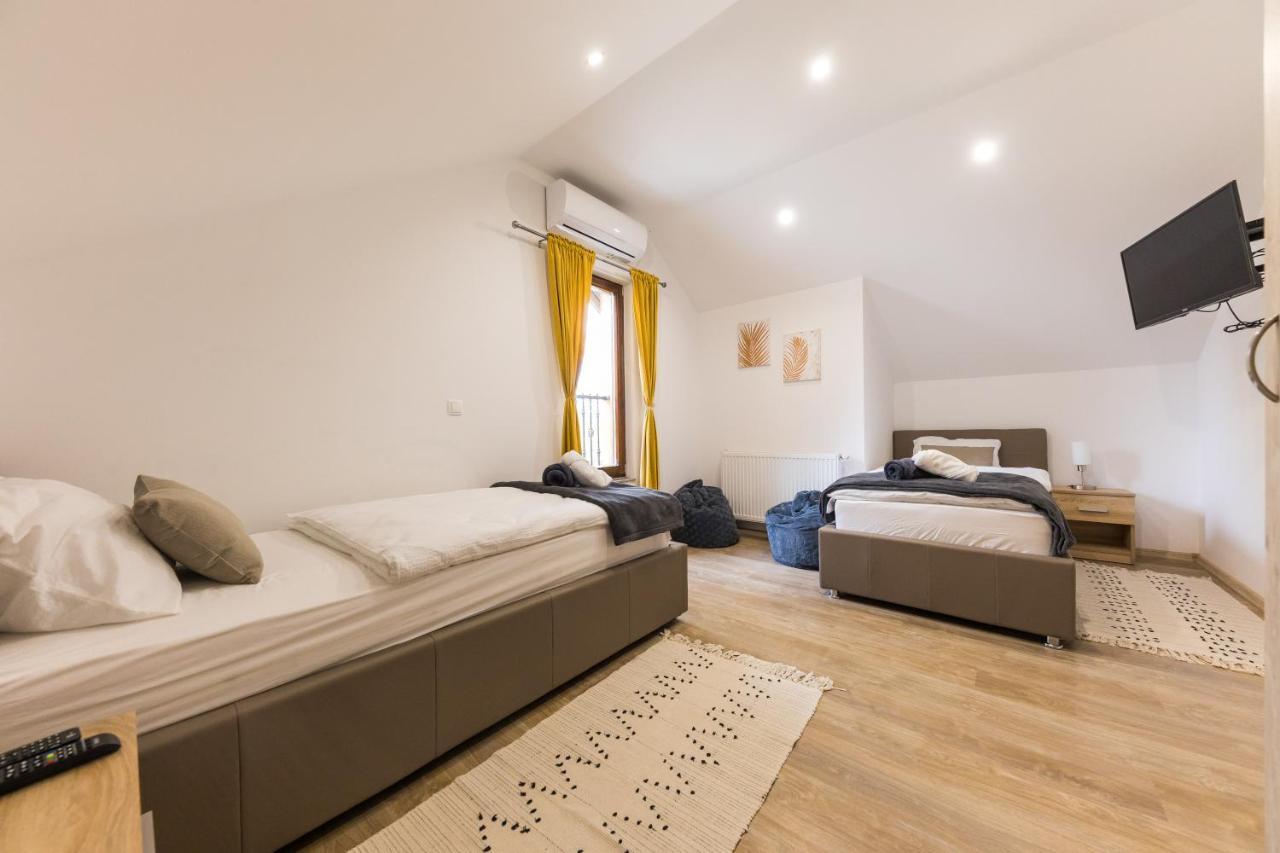 Senjska Villa Josipdol Bagian luar foto